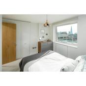 Chic 1 Bedroom Apartment with view of Shard
