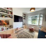 Chic 1BD Home wPrivate Courtyard - Walthamstow!