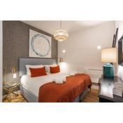 Chic Tailor Made Flat in Chiado