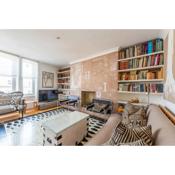 Chic Top Floor Apartment in the heart of Notting Hill Ladbroke Grove