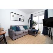 Church Road Cardiff by Mia Living Modern 2 bed apartment FREE PARKING