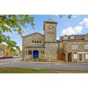 Church suite, Stow-on-the-Wold, Sleeps 4, town location