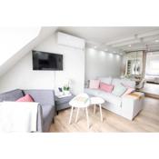 Comfortable air-conditioned T3 in the heart of Amboise with parking space