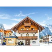 Comfortable apartment in L ngenfeld with ski storage