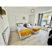 Cosy 1-Bedroom Apartment Briton Ferry, Neath Port Talbot