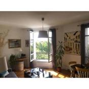 Cosy and very nice flat with open view on a parc
