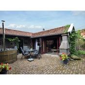 Cozy Free Holiday Home in Musselkanaal with Hot Tub