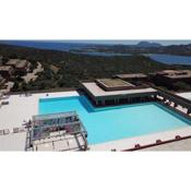[CUGNANA VERDE] Monolocale con piscina in Costa Smeralda