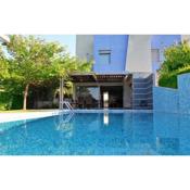Deluxe 3BD Pool Villa in Chrousso beach Paliouri