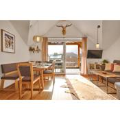 die Tauplitz Lodges - Mountain view Lodge A11 by AA Holiday Homes