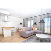 Dream Stay - 2 Porto Franco Apartments near Old Town