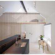 Eastside - Architect designed retreat with wood-fired sauna