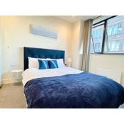 Easy Stay - One Bedroom City Pad