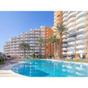 Elegant apartment with sea views in a prestigious area of Marbella