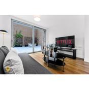 Exclusive 3 bed 3bath Penthouse near Canary Wharf