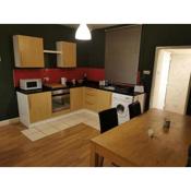 Fabulous 2 bed property set in a village location