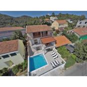 Family friendly house with a swimming pool Brna, Korcula - 13943
