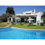 Fantastic Villa in Albufeira with Private Swimming Pool