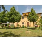 Farmhouse only 5 km from Cortona with Private Swimming Pool