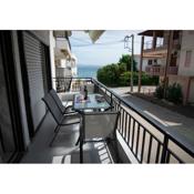 Filrose Sea View Apartment by TravelPro Services