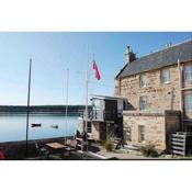 Findhorn House. Luxury waterfront retreat, the perfect getaway!