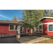 Four-Bedroom Holiday Home in Bjorkvik
