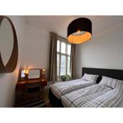 Fredrikstad Cicignon, peaceful but central with garden, parking and long stay facilities