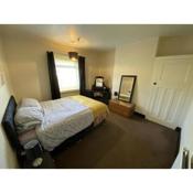 Fully Equipped & Well Presented Apartment - Sleeps 3