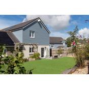 Garden Meadows - Beautiful Family Cottage