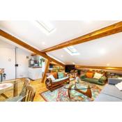 GuestReady - Exotic loft in the 11th Arr.