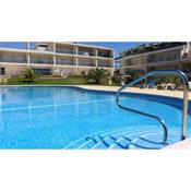 Happiness Apartment - Tennis Court & Pool & Albufeira