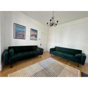Hastings stunning town centre 2 bed house