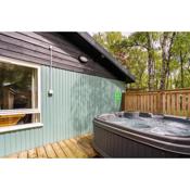 Heather Lodge 3 with Hot Tub