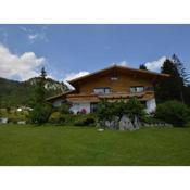Heavenly Apartment in W ngle Tyrol with Walking Trails Near