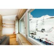 HelloChalet - Maison Rêve Blanc - ski in ski out access in front of Cretaz Lift in the heart of center