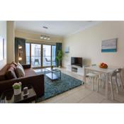 HiGuests - Superb Lake Views from this 2BR Apt in JLT