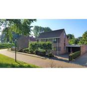 Holiday apartment with free parking Boven Jan Enkhuizen