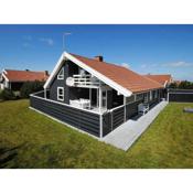 Holiday Home Bente - 800m from the sea in NW Jutland by Interhome