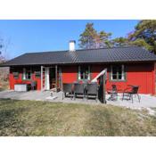 Holiday Home Gunder - 125m from the sea in Bornholm by Interhome