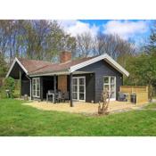 Holiday Home Helghi - 30km from the sea in Western Jutland by Interhome