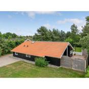 Holiday Home Hithin - 800m from the sea in Lolland- Falster and Mon by Interhome