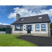 Holiday Home in Ballycastle - Fáinne na Cairde
