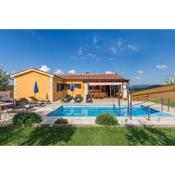 Holiday home in Vizinada/Istrien 40326