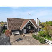 Holiday Home Ulv - 25m from the sea in Funen by Interhome