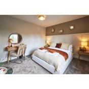 Host & Stay - South Riggs
