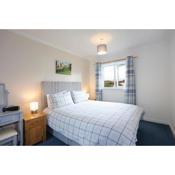 Ideal Central Edinburgh location with free on-site private parking
