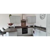 Immaculate 1-Bed Apartment in Lanarkshire