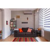 Kadıköy Gem: 1 Bedroom Flat w/Balcony Close to Subway