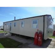 Kingfisher : Seasons:- 8 Berth, Central Heated, Close to site shop