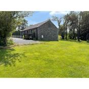 Lake District cottage in 1 acre gardens off M6
